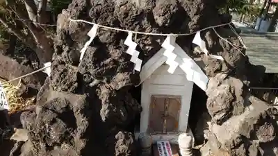 鳩森八幡神社の末社・摂社
