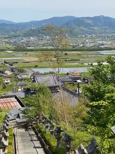 本佛寺の景色