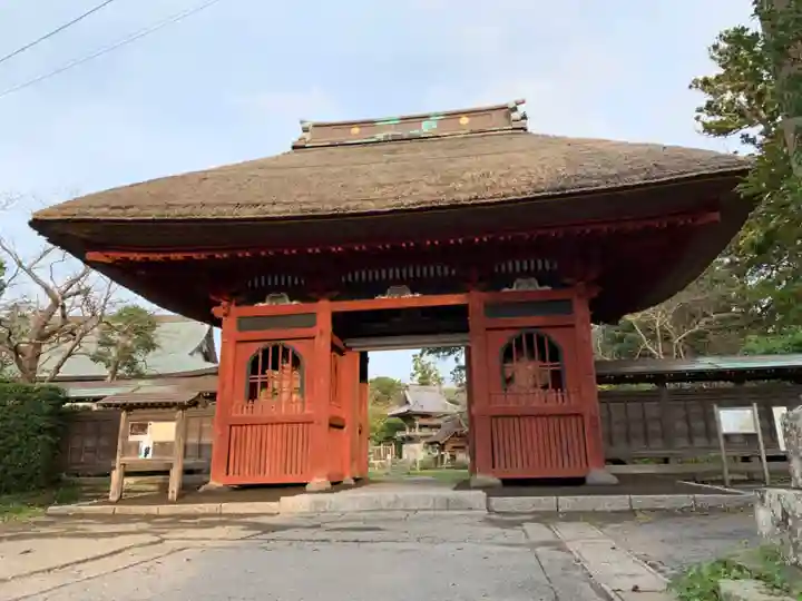 飯縄寺の山門・神門