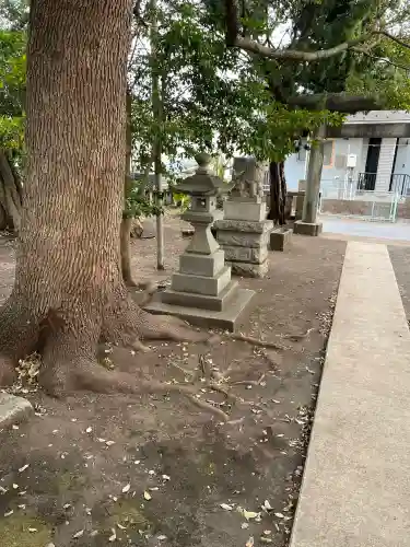 今宿神明社の{uncategorized: "未分類", other: "その他", undefined: "問題あり", building: "その他建物", grave: "お墓", sacred_gate: "鳥居", guardian: "狛犬", statue: "像", buddha: "仏像", history: "歴史", nature: "自然", garden: "庭園", animal: "動物", pagoda: "塔", temizu: "手水舎", mountain_gate: "山門・神門", sanctuary: "本殿・本堂", subordinate: "末社・摂社", art: "芸術", scenery: "景色", jizo: "地蔵", ema: "絵馬", goshuin: "御朱印", omikuji: "おみくじ", items: "授与品その他", amulet: "お守り", goshuincho: "御朱印帳", eats: "食事", festival: "お祭り", votive_dance: "神楽", shichigosan: "七五三参", wedding: "結婚式", experience: "体験その他", initially: "初詣", around: "周辺", anti_infection: "感染症対策"}