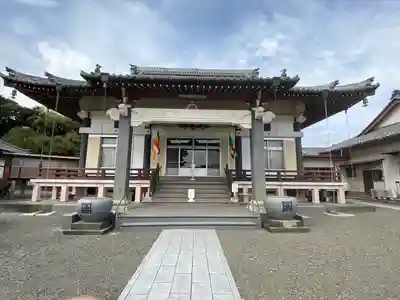 長栄寺の本殿・本堂