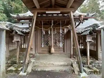川田神社の{uncategorized: "未分類", other: "その他", undefined: "問題あり", building: "その他建物", grave: "お墓", sacred_gate: "鳥居", guardian: "狛犬", statue: "像", buddha: "仏像", history: "歴史", nature: "自然", garden: "庭園", animal: "動物", pagoda: "塔", temizu: "手水舎", mountain_gate: "山門・神門", sanctuary: "本殿・本堂", subordinate: "末社・摂社", art: "芸術", scenery: "景色", jizo: "地蔵", ema: "絵馬", goshuin: "御朱印", omikuji: "おみくじ", items: "授与品その他", amulet: "お守り", goshuincho: "御朱印帳", eats: "食事", festival: "お祭り", votive_dance: "神楽", shichigosan: "七五三参", wedding: "結婚式", experience: "体験その他", initially: "初詣", around: "周辺", anti_infection: "感染症対策"}