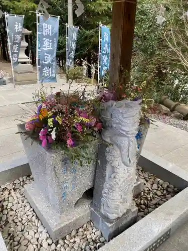 滑川神社 - 仕事と子どもの守り神の手水