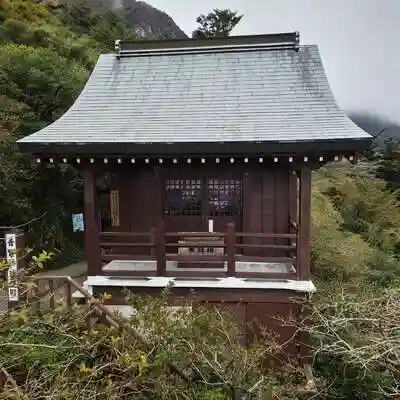 普賢神社の本殿