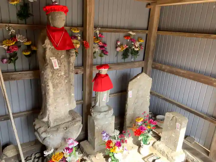 音羽社の地蔵