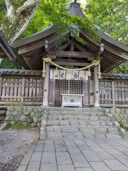 諏訪大社上社前宮(長野県)