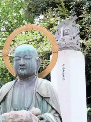瀧泉寺(目黒不動尊)の地蔵