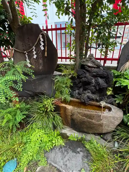 装束稲荷神社(王子稲荷神社境外摂社)(東京都)