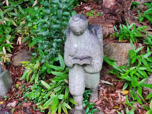 伊砂砂神社の像