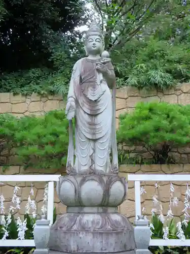 瀧泉寺（目黒不動尊）の仏像