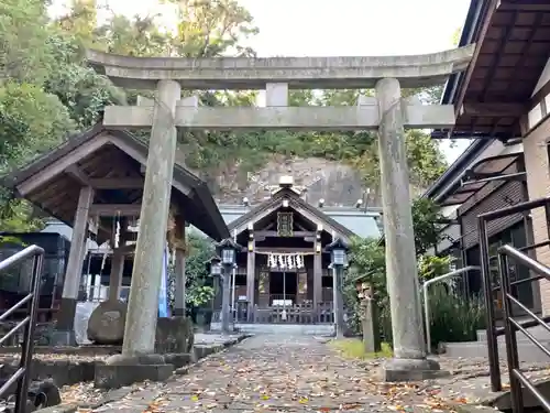 新羽杉山神社の鳥居