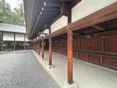 秩父神社の{uncategorized: "未分類", other: "その他", undefined: "問題あり", building: "その他建物", grave: "お墓", sacred_gate: "鳥居", guardian: "狛犬", statue: "像", buddha: "仏像", history: "歴史", nature: "自然", garden: "庭園", animal: "動物", pagoda: "塔", temizu: "手水舎", mountain_gate: "山門・神門", sanctuary: "本殿・本堂", subordinate: "末社・摂社", art: "芸術", scenery: "景色", jizo: "地蔵", ema: "絵馬", goshuin: "御朱印", omikuji: "おみくじ", items: "授与品その他", amulet: "お守り", goshuincho: "御朱印帳", eats: "食事", festival: "お祭り", votive_dance: "神楽", shichigosan: "七五三参", wedding: "結婚式", experience: "体験その他", initially: "初詣", around: "周辺", anti_infection: "感染症対策"}