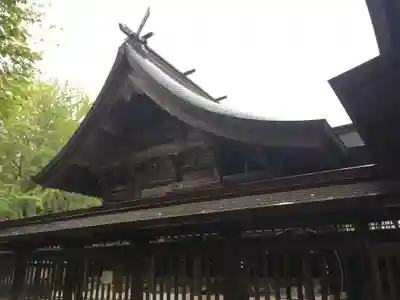 與止日女神社の本殿・本堂
