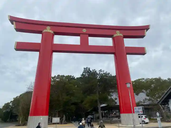 自凝島神社の{uncategorized: "未分類", other: "その他", undefined: "問題あり", building: "その他建物", grave: "お墓", sacred_gate: "鳥居", guardian: "狛犬", statue: "像", buddha: "仏像", history: "歴史", nature: "自然", garden: "庭園", animal: "動物", pagoda: "塔", temizu: "手水舎", mountain_gate: "山門・神門", sanctuary: "本殿・本堂", subordinate: "末社・摂社", art: "芸術", scenery: "景色", jizo: "地蔵", ema: "絵馬", goshuin: "御朱印", omikuji: "おみくじ", items: "授与品その他", amulet: "お守り", goshuincho: "御朱印帳", eats: "食事", festival: "お祭り", votive_dance: "神楽", shichigosan: "七五三参", wedding: "結婚式", experience: "体験その他", initially: "初詣", around: "周辺", anti_infection: "感染症対策"}