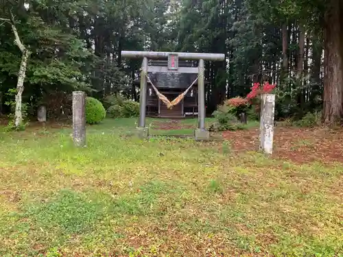 平沢温泉神社の鳥居