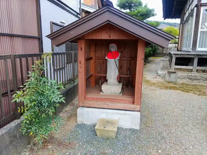 法林寺の地蔵