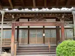 光照寺の本殿