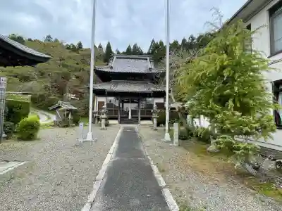常光寺の{uncategorized: "未分類", other: "その他", undefined: "問題あり", building: "その他建物", grave: "お墓", sacred_gate: "鳥居", guardian: "狛犬", statue: "像", buddha: "仏像", history: "歴史", nature: "自然", garden: "庭園", animal: "動物", pagoda: "塔", temizu: "手水舎", mountain_gate: "山門・神門", sanctuary: "本殿・本堂", subordinate: "末社・摂社", art: "芸術", scenery: "景色", jizo: "地蔵", ema: "絵馬", goshuin: "御朱印", omikuji: "おみくじ", items: "授与品その他", amulet: "お守り", goshuincho: "御朱印帳", eats: "食事", festival: "お祭り", votive_dance: "神楽", shichigosan: "七五三参", wedding: "結婚式", experience: "体験その他", initially: "初詣", around: "周辺", anti_infection: "感染症対策"}