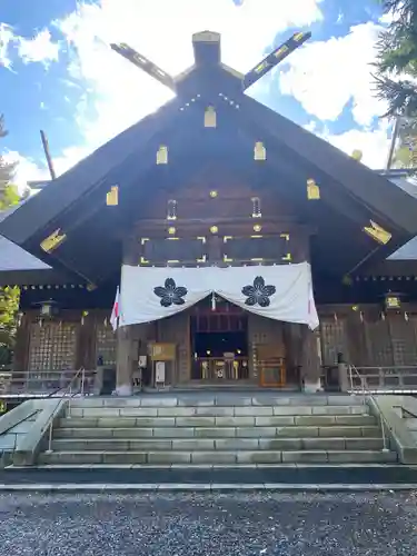 上川神社の本殿