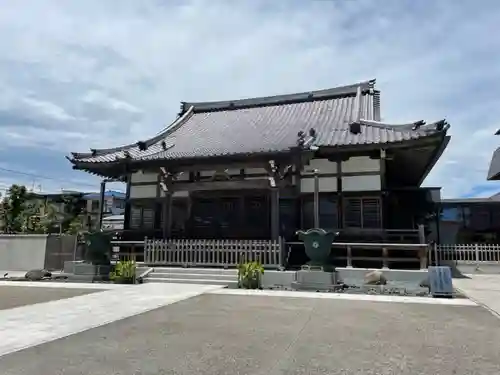 東円寺の本殿・本堂