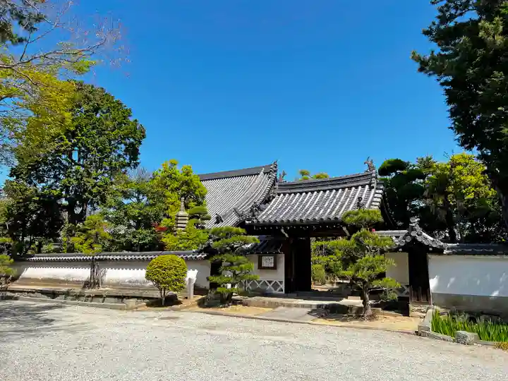 鶴林寺の山門・神門