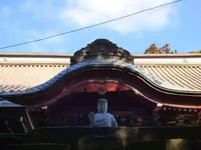 椎尾山薬王院の仏像