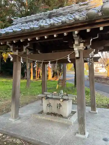白山神社の手水舎
