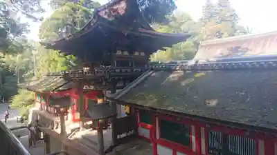 石上神宮の山門・神門