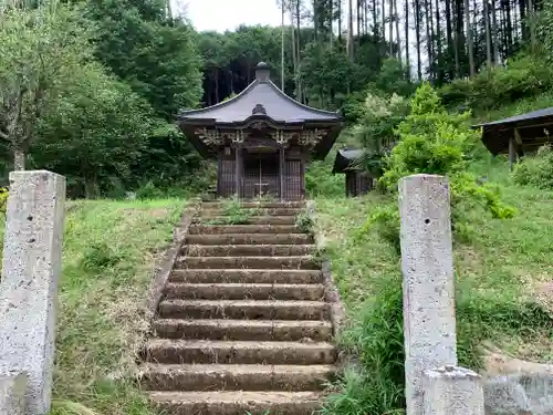 八百比丘尼堂のその他建物