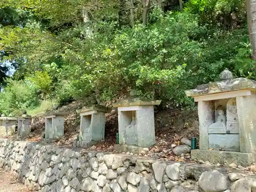 在田寺の仏像