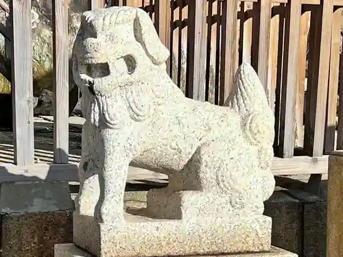 和布刈神社の狛犬