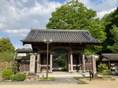 吉祥寺の山門