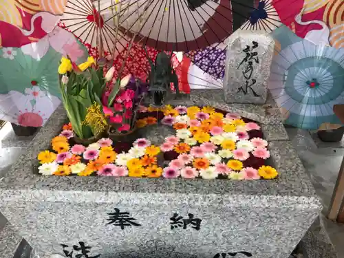 札幌諏訪神社の手水舎