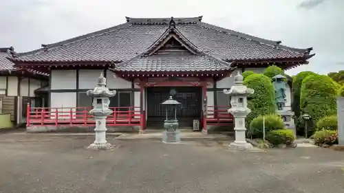 無量寺の本殿・本堂