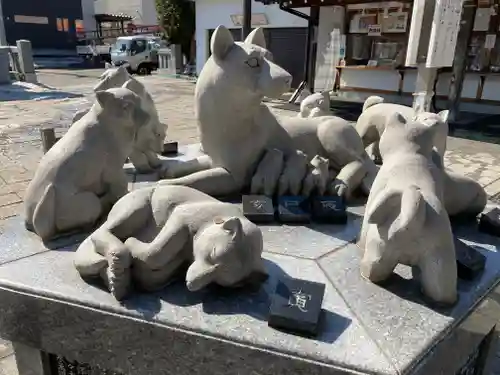 西野神社の狛犬