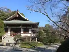 報国寺の本殿