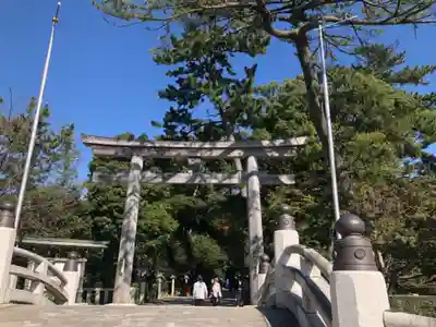 寒川神社の鳥居