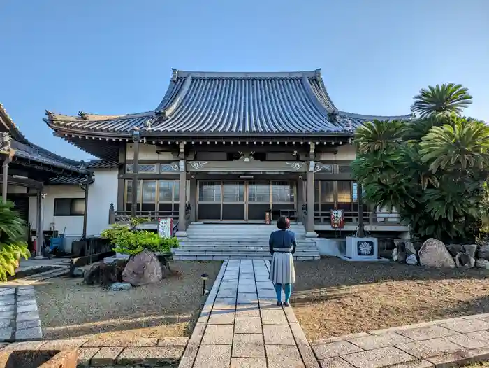 雲居寺の本殿