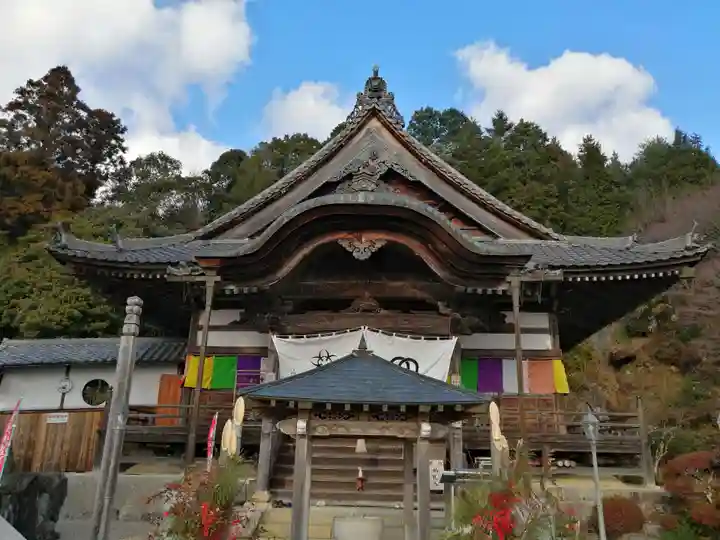常福寺の本殿・本堂
