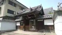 安楽寺の山門