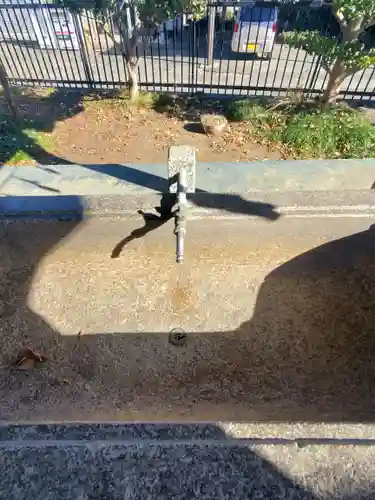 元巣神社の手水舎