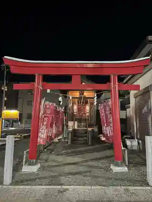 穴守稲荷神社の{uncategorized: "未分類", other: "その他", undefined: "問題あり", building: "その他建物", grave: "お墓", sacred_gate: "鳥居", guardian: "狛犬", statue: "像", buddha: "仏像", history: "歴史", nature: "自然", garden: "庭園", animal: "動物", pagoda: "塔", temizu: "手水舎", mountain_gate: "山門・神門", sanctuary: "本殿・本堂", subordinate: "末社・摂社", art: "芸術", scenery: "景色", jizo: "地蔵", ema: "絵馬", goshuin: "御朱印", omikuji: "おみくじ", items: "授与品その他", amulet: "お守り", goshuincho: "御朱印帳", eats: "食事", festival: "お祭り", votive_dance: "神楽", shichigosan: "七五三参", wedding: "結婚式", experience: "体験その他", initially: "初詣", around: "周辺", anti_infection: "感染症対策"}