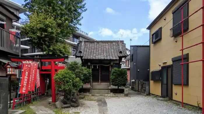 小野弁財天神社の本殿