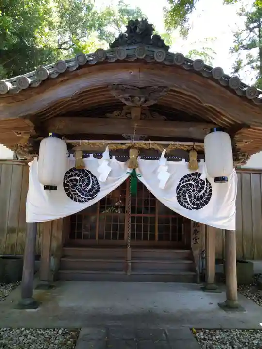 藤白神社の本殿・本堂
