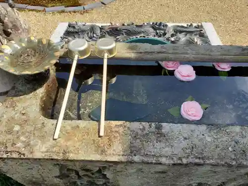 歓喜院の手水舎