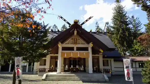 音更神社の本殿