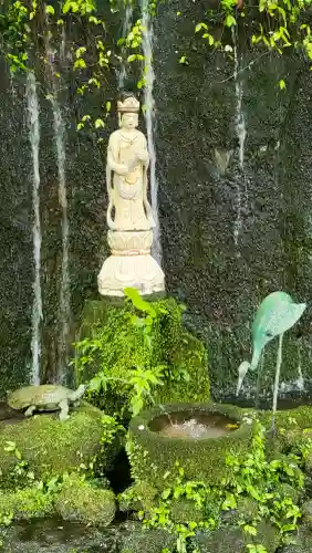 川上神社の{uncategorized: "未分類", other: "その他", undefined: "問題あり", building: "その他建物", grave: "お墓", sacred_gate: "鳥居", guardian: "狛犬", statue: "像", buddha: "仏像", history: "歴史", nature: "自然", garden: "庭園", animal: "動物", pagoda: "塔", temizu: "手水舎", mountain_gate: "山門・神門", sanctuary: "本殿・本堂", subordinate: "末社・摂社", art: "芸術", scenery: "景色", jizo: "地蔵", ema: "絵馬", goshuin: "御朱印", omikuji: "おみくじ", items: "授与品その他", amulet: "お守り", goshuincho: "御朱印帳", eats: "食事", festival: "お祭り", votive_dance: "神楽", shichigosan: "七五三参", wedding: "結婚式", experience: "体験その他", initially: "初詣", around: "周辺", anti_infection: "感染症対策"}