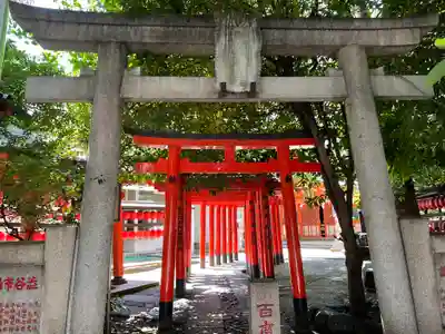 豊栄稲荷神社の鳥居