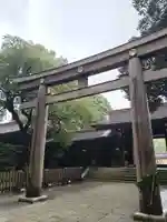 明治神宮の鳥居