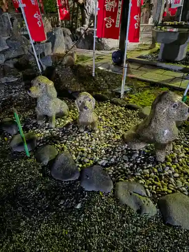 男山八幡神社の{uncategorized: "未分類", other: "その他", undefined: "問題あり", building: "その他建物", grave: "お墓", sacred_gate: "鳥居", guardian: "狛犬", statue: "像", buddha: "仏像", history: "歴史", nature: "自然", garden: "庭園", animal: "動物", pagoda: "塔", temizu: "手水舎", mountain_gate: "山門・神門", sanctuary: "本殿・本堂", subordinate: "末社・摂社", art: "芸術", scenery: "景色", jizo: "地蔵", ema: "絵馬", goshuin: "御朱印", omikuji: "おみくじ", items: "授与品その他", amulet: "お守り", goshuincho: "御朱印帳", eats: "食事", festival: "お祭り", votive_dance: "神楽", shichigosan: "七五三参", wedding: "結婚式", experience: "体験その他", initially: "初詣", around: "周辺", anti_infection: "感染症対策"}